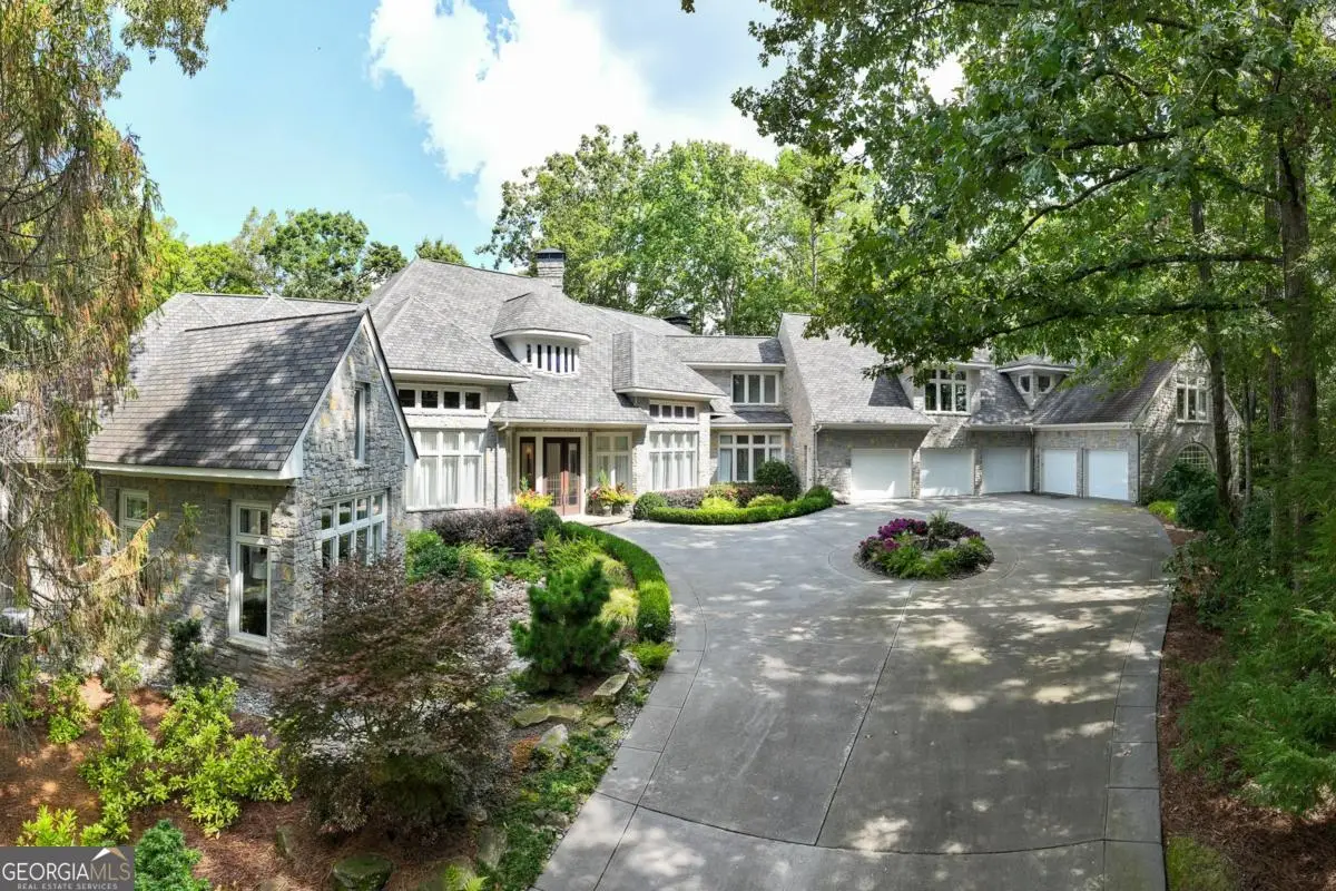 9030 Old Southwick Pass, Alpharetta, GA 30022 - #1