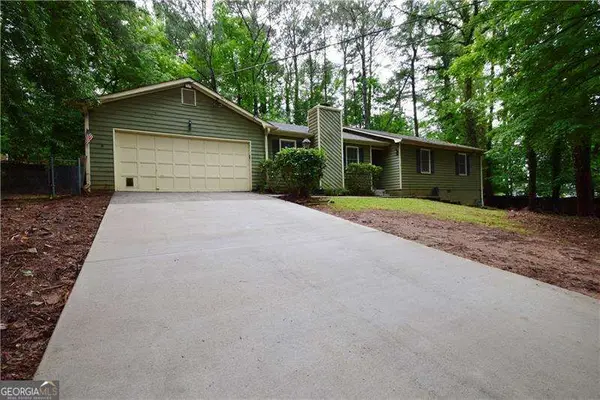 2654 Crystal Court, Lawrenceville, GA 30044
