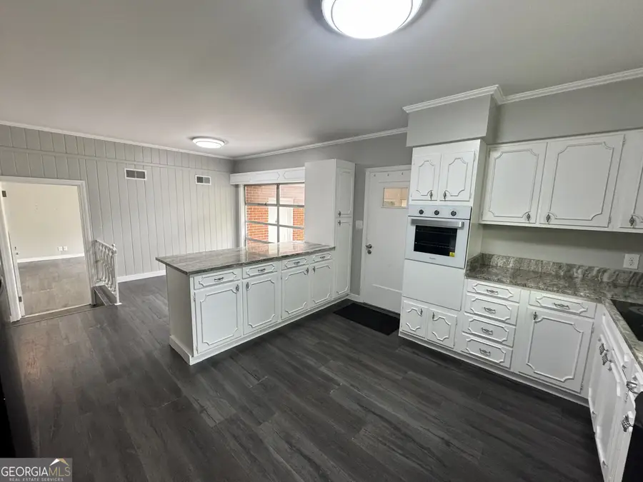 402 Westview Drive, Fort Valley, GA 31030 - #3