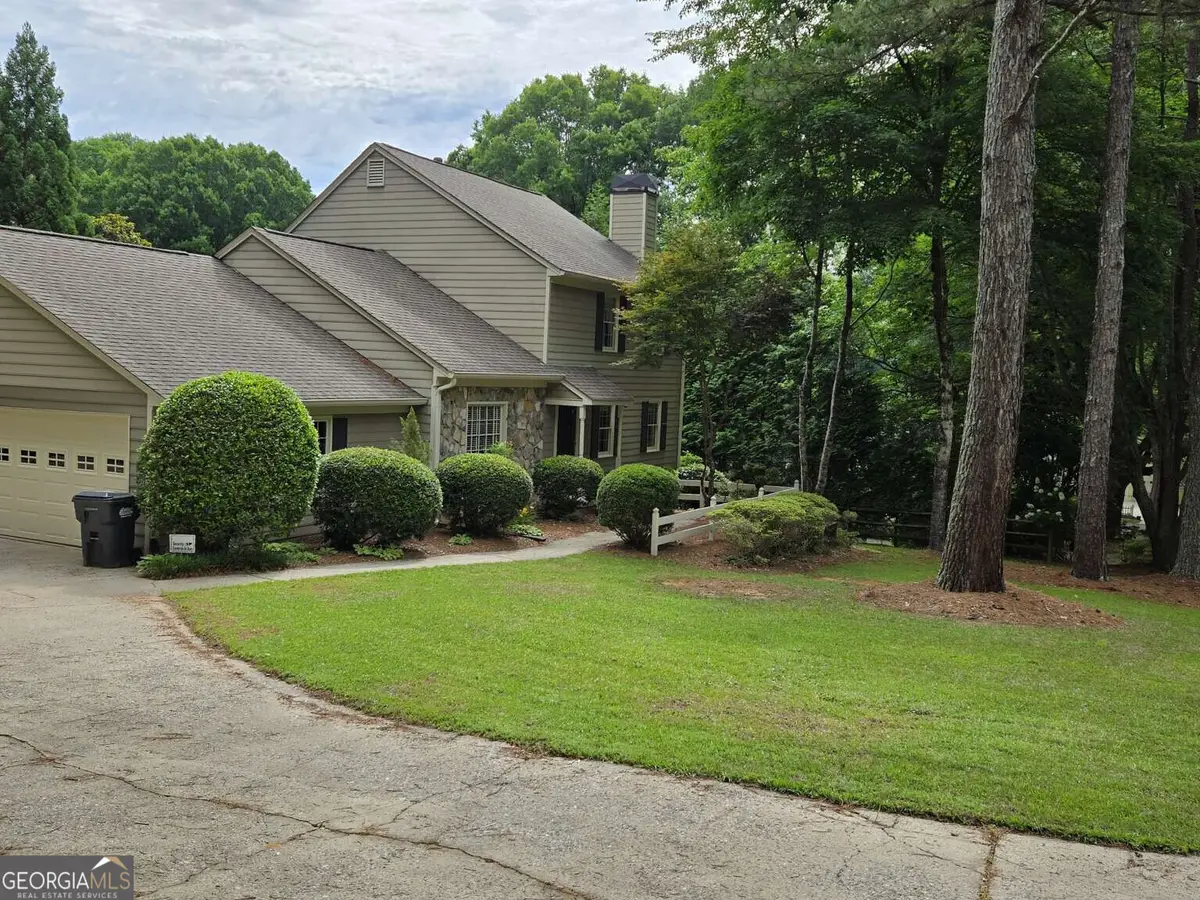 1726 W Point Circle, Marietta, GA 30068 - #1