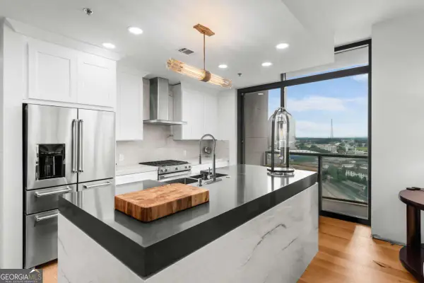 270 17th Street Nw #2012, Atlanta, GA 30363