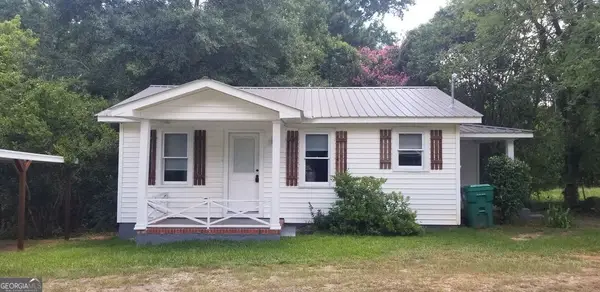 121 Pine Avenue Se, Milledgeville, GA 31061