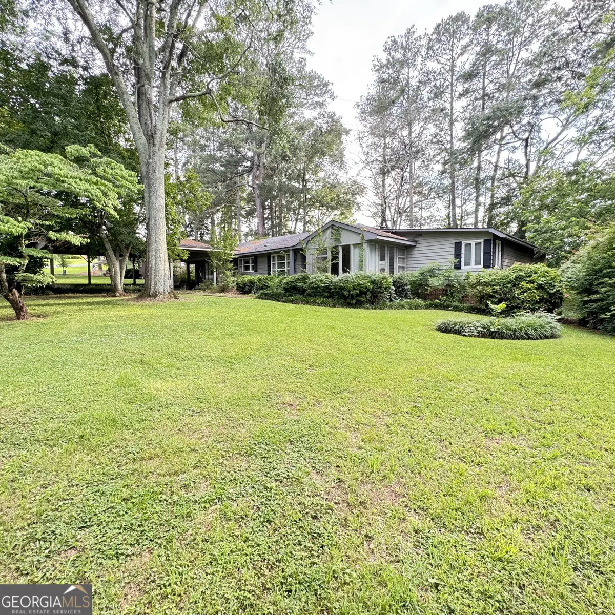 207 Iris Drive, Centre, AL 35960 - #1