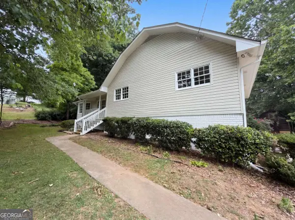 6658 Dearborn Drive, Acworth, GA 30102