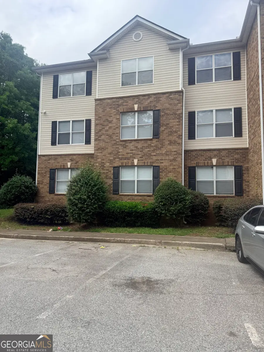 6101 Par Four Way, Lithonia, GA 30038 - #2