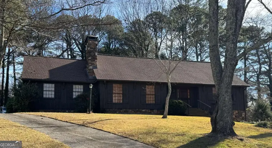 933 Viking Drive, Stone Mountain, GA 30083 - #2