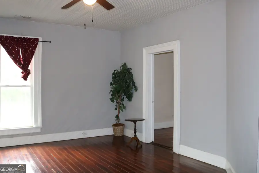 88 Railroad Avenue, Carlton, GA 30627 - #2