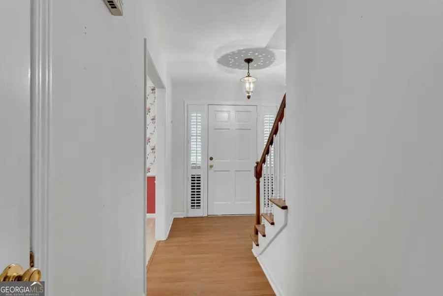4589 Holliston Road, Dunwoody, GA 30360 - #3