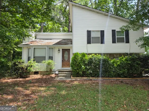 3770 Cherie Glen Road, Snellville, GA 30039