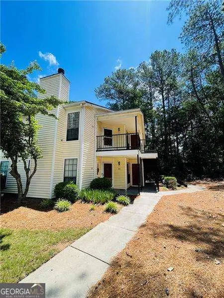 635 Windchase Lane, Stone Mountain, GA 30083
