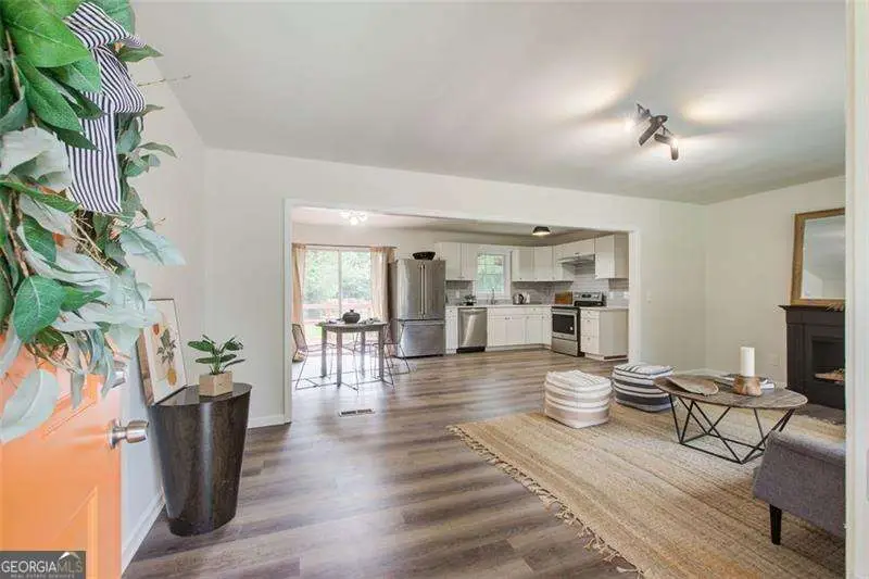 166 Zelma Street Sw, Marietta, GA 30060 - #3