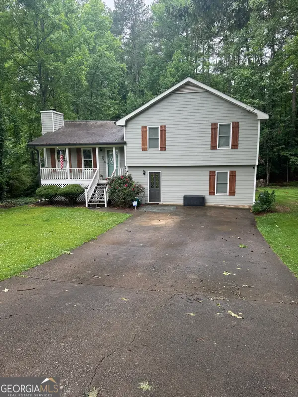 5627 Pinedale Circle, Sugar Hill, GA 30518