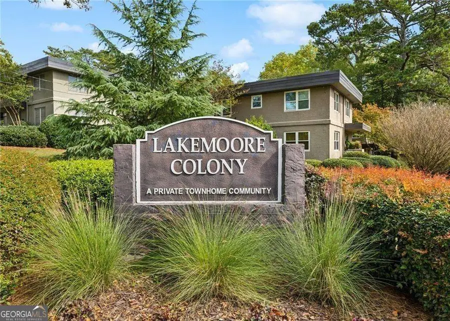 327 Lakemoore Drive Ne #B, Atlanta, GA 30342 - #2