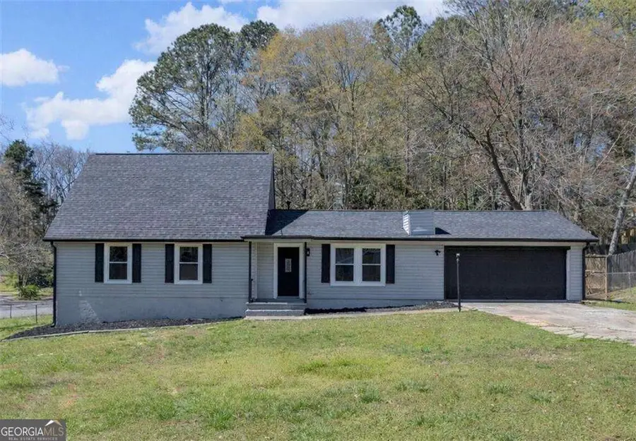 6807 Shangrila Way, Riverdale, GA 30296 - #2