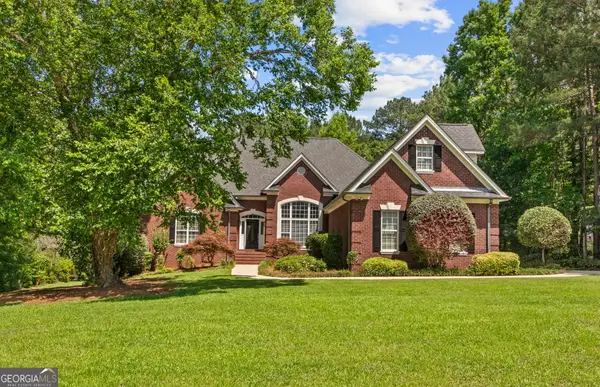 210 Stanley Court, McDonough, GA 30252