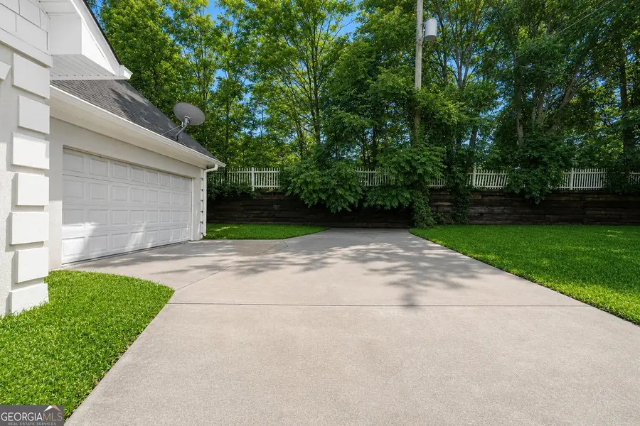 51 Pine Avenue, Commerce, GA 30529 - #2