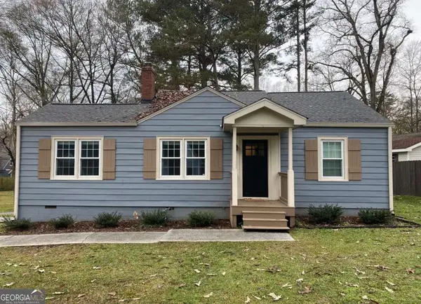 2638 Brown Circle Se, Smyrna, GA 30080