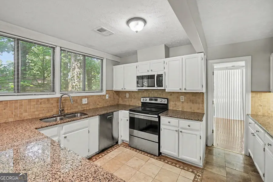 350 Willow Glenn Court Ne, Marietta, GA 30068 - #3