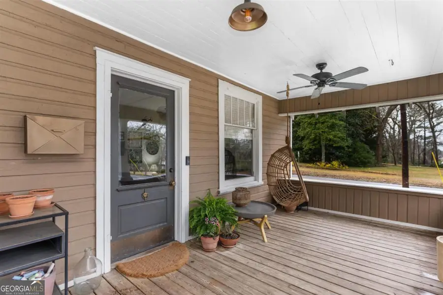 318 W South Street, Greensboro, GA 30642 - #3