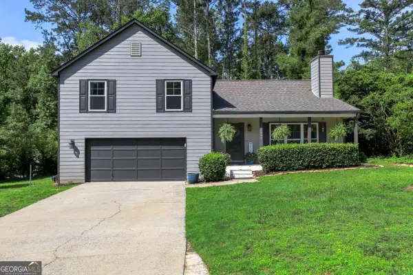 4488 Whitt Station Run Nw, Acworth, GA 30101