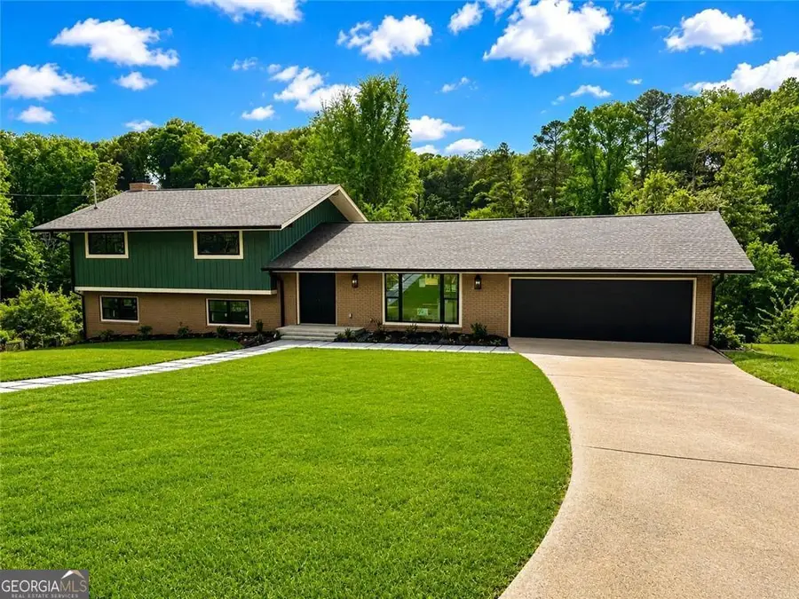 4255 Glenda Drive, College Park, GA 30337 - #2