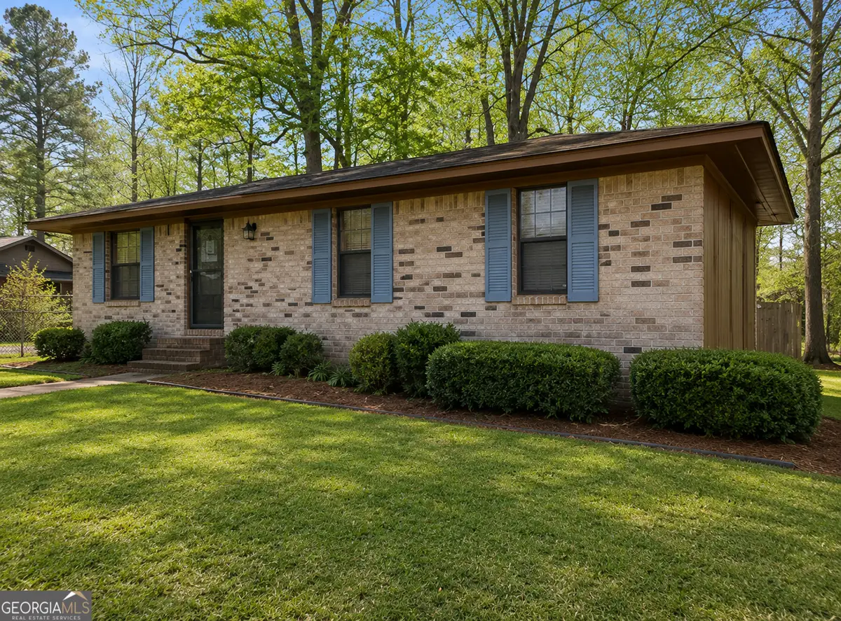 816 Maywood St, Tuskegee, AL 36083 - #1