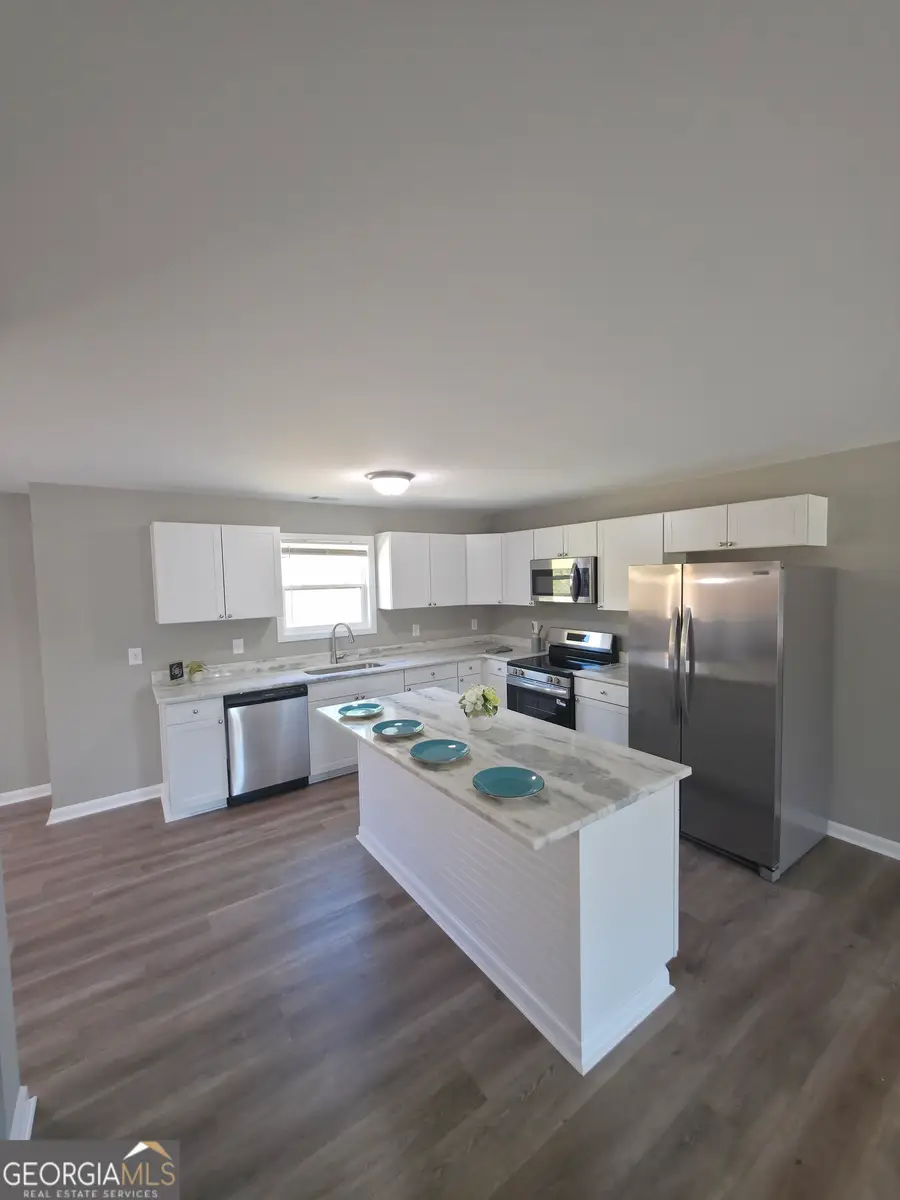 241 Charlotte Cir, Statham, GA 30666 - #3