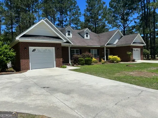 1124 B Southbend, Statesboro, GA 30458 - #2