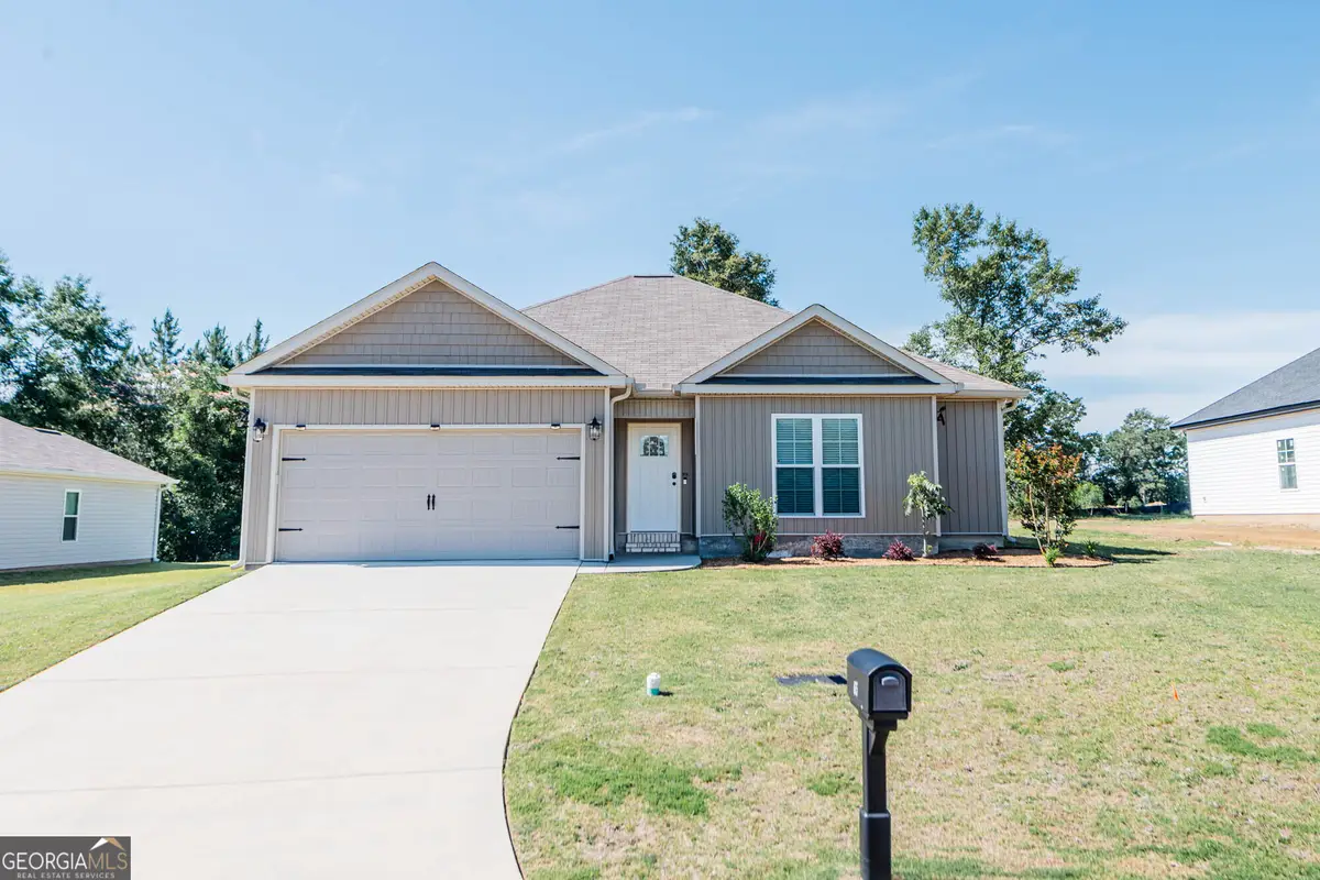 65 Cole Drive, Hawkinsville, GA 31036 - #1