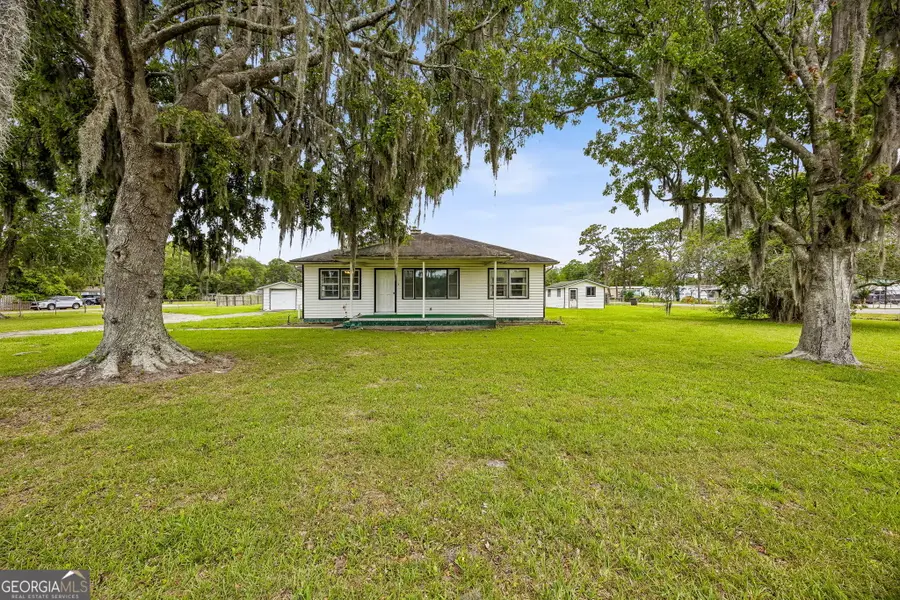 879 Charlie Smith Sr Highway, Saint Marys, GA 31558 - #2