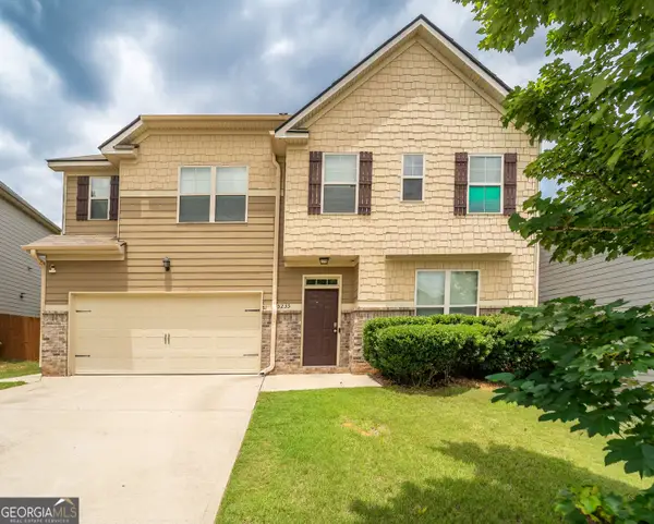 5235 Cantbury Way, Atlanta, GA 30349
