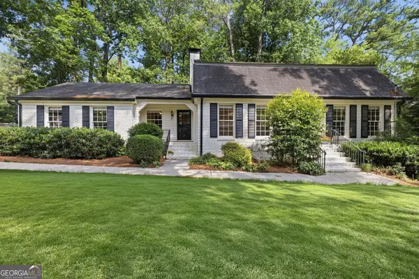4943 Vernon Oaks Drive, Dunwoody, GA 30338