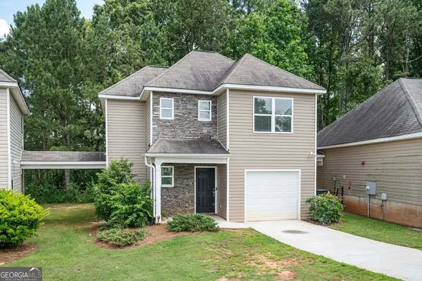 651 Carlton Pointe Drive, Palmetto, GA 30268