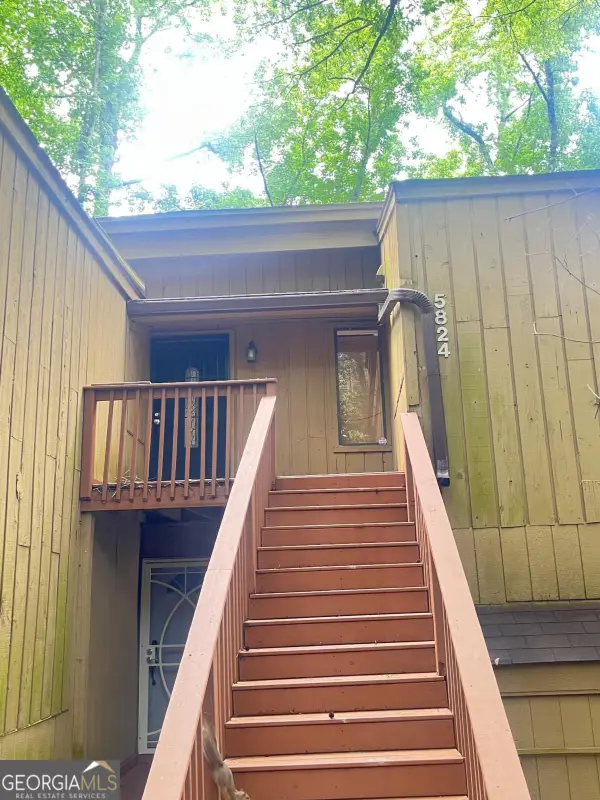 5824 Par Four Court, Lithonia, GA 30038