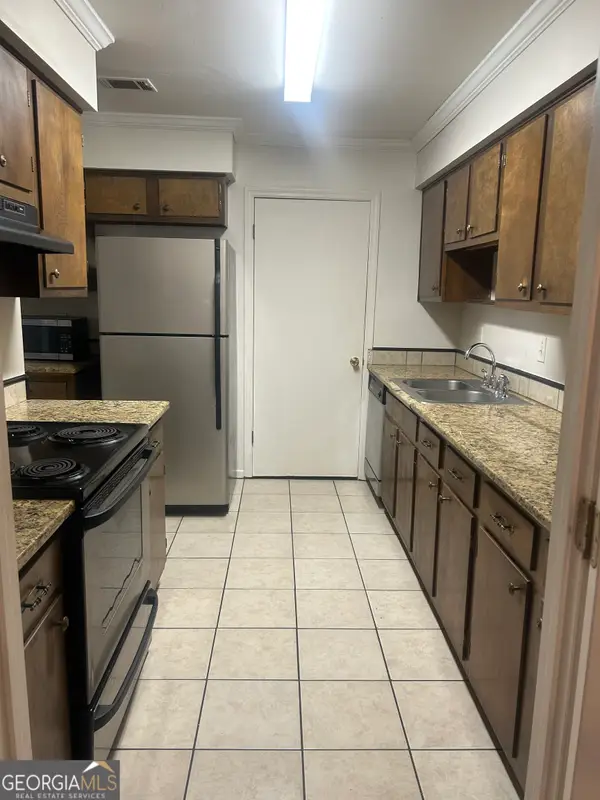 2716 Farmstead Road Se, Smyrna, GA 30080