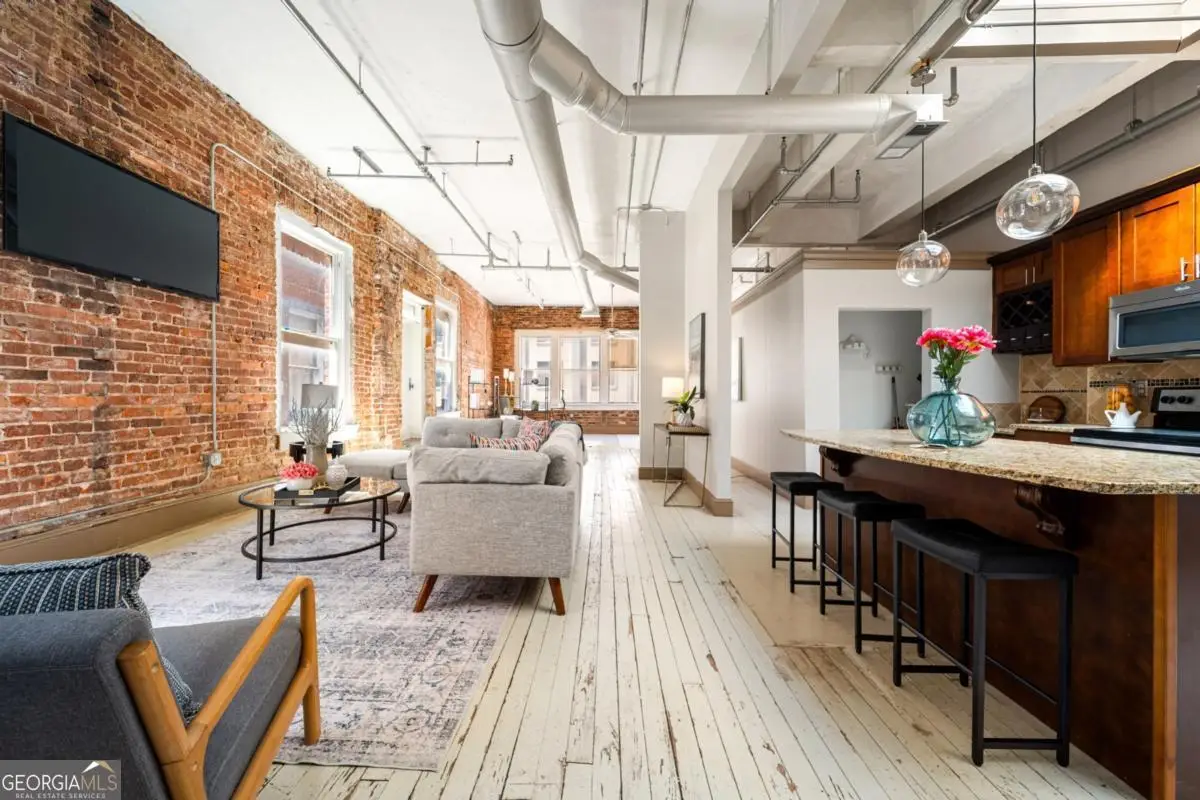 215 Mitchell Street Sw #18, Atlanta, GA 30303 - #1