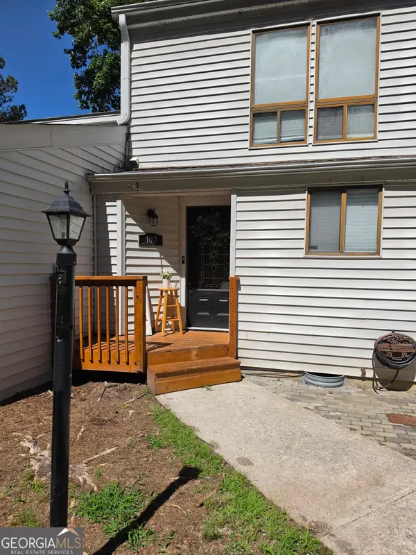 102 Oak Place, Villa Rica, GA 30180