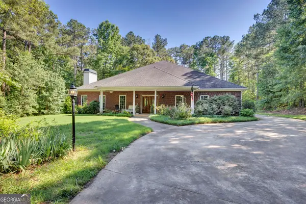 190 Oak Hill Circle, Covington, GA 30016