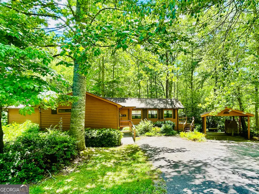 1815 Canoe Creek Dr, Hiawassee, GA 30546 - #2