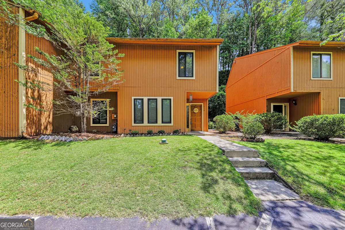878 Lake Hollow Boulevard Sw, Marietta, GA 30064 - #1