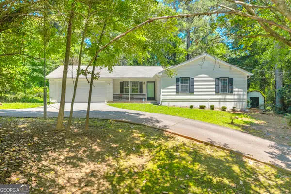 3992 Wrexham Drive, Snellville, GA 30039