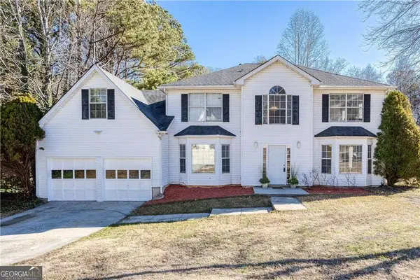 2727 Crestworth Lane, Buford, GA 30519