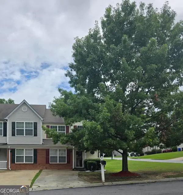 6109 Hickory Lane Drive, Union City, GA 30291