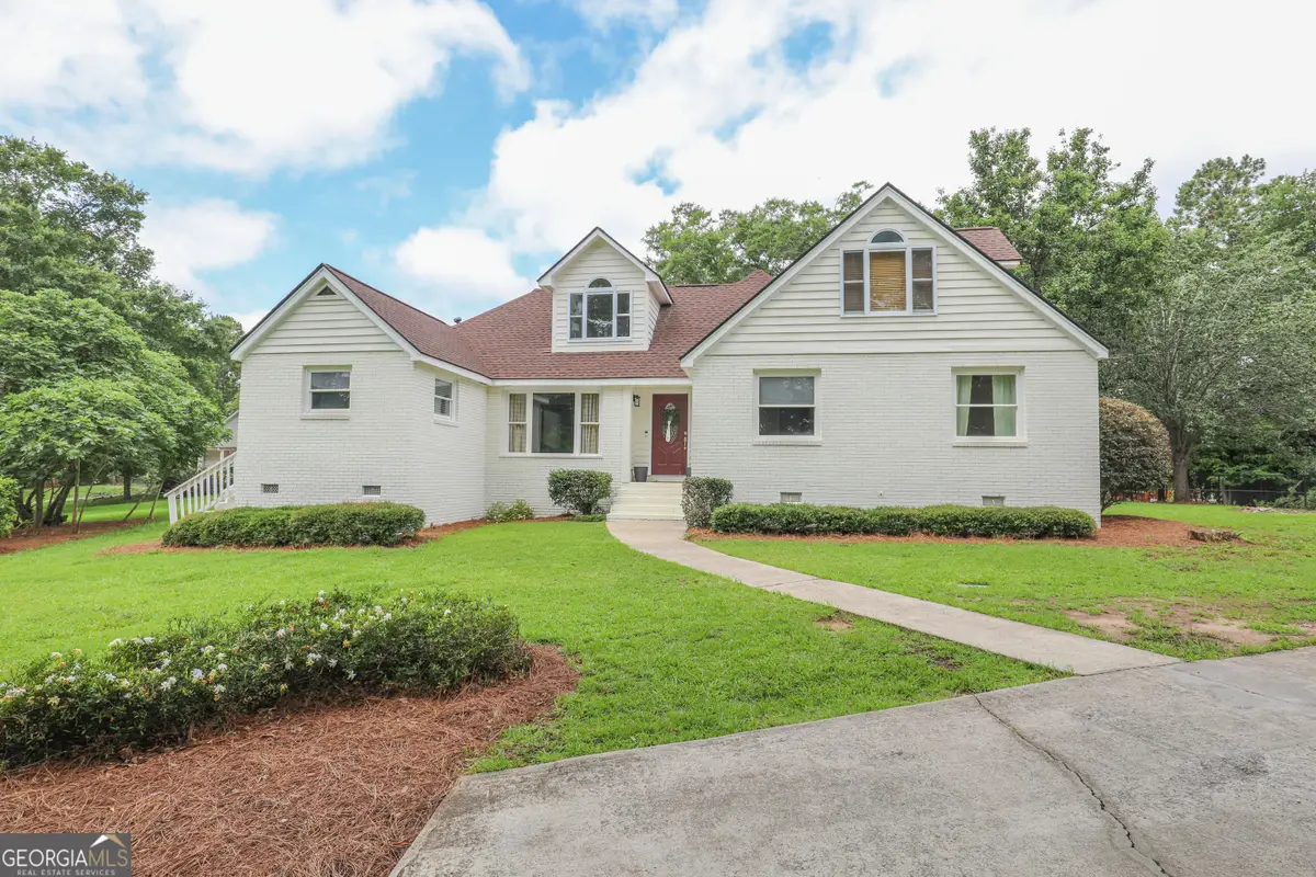 146 E Lakeview Drive Ne, Milledgeville, GA 31061 - #1