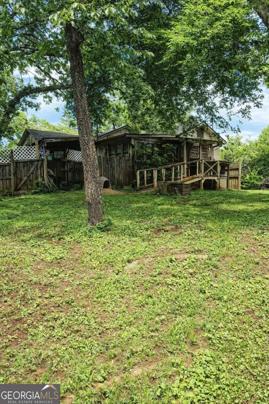 28 8th Street, Emerson, GA 30137 - #3