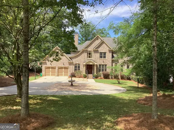 2715 Henderson Road, Tucker, GA 30084