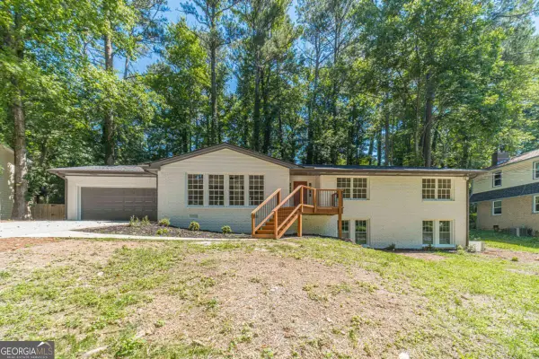 664 Hickory Ridge Road Sw, Lilburn, GA 30047