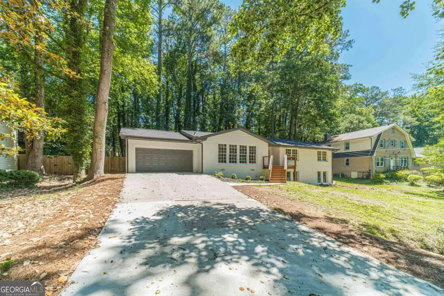 664 Hickory Ridge Road Sw, Lilburn, GA 30047 - #2