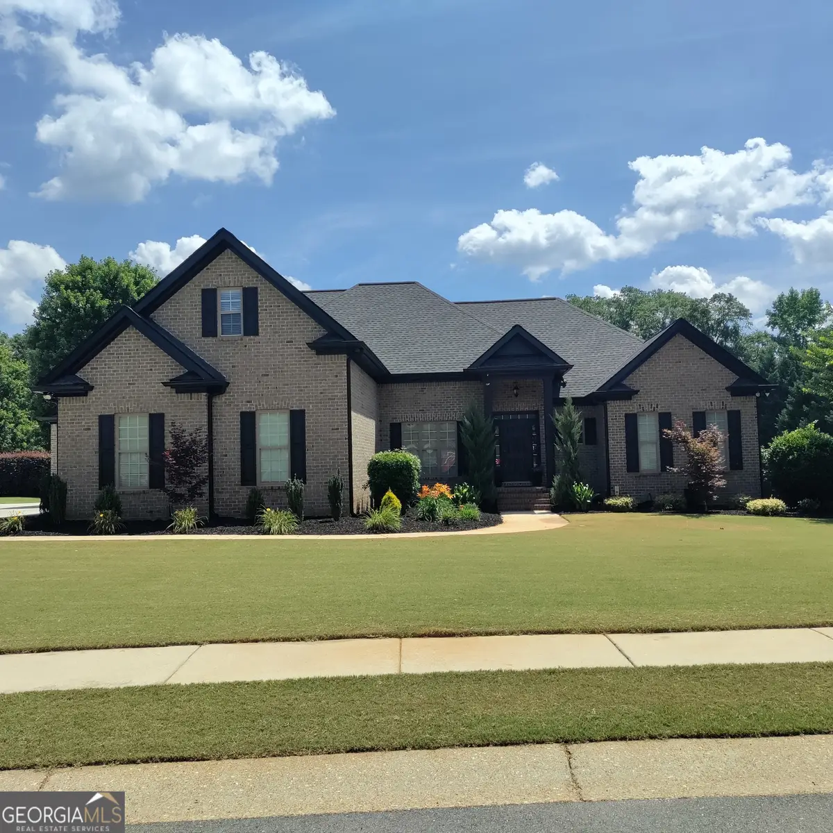 1070 Saint Albans Path, Watkinsville, GA 30677 - #1