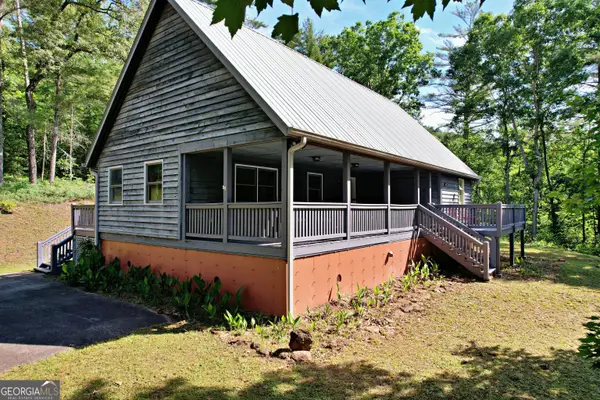 10475 War Woman Road, Clayton, GA 30525